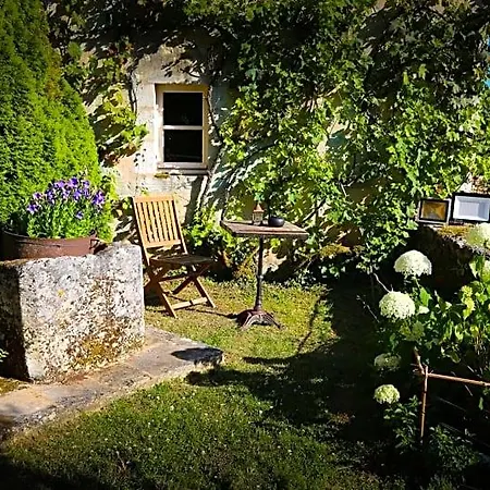 Jaune Manoir De La Vove Perche 3* Corbon (Orne)